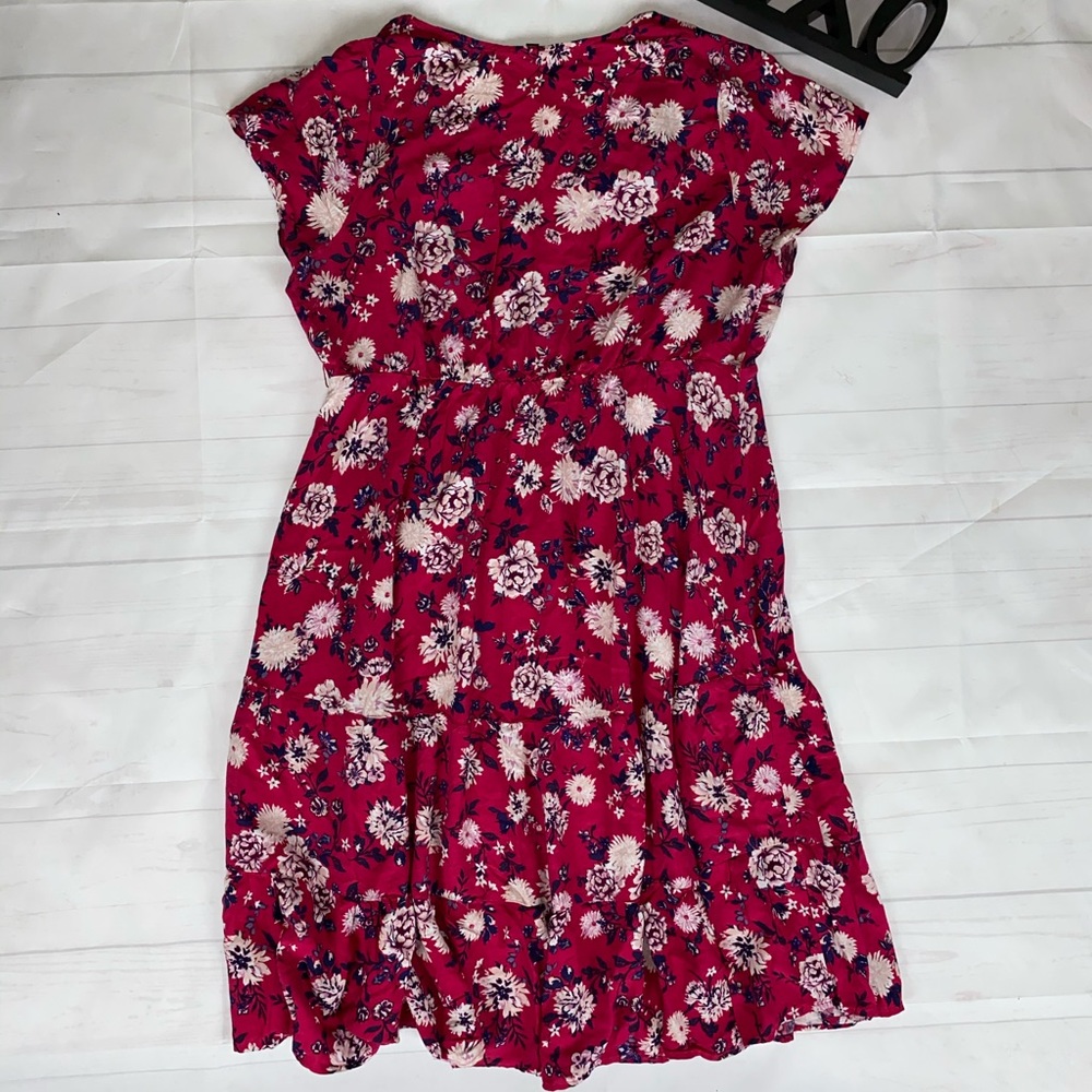 Torrid Pink Floral Short Sleeve Dress 2 - Picture 8 of 12